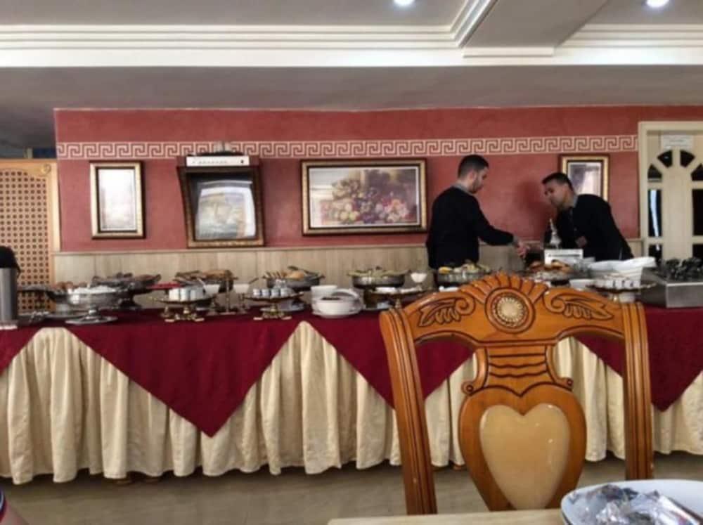 Hotel Atenas เทโทอัน ภายนอก รูปภาพ