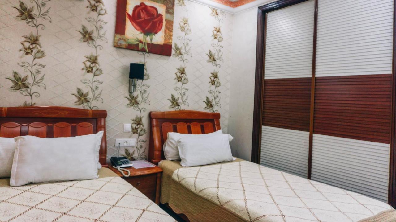 Hotel Atenas เทโทอัน ภายนอก รูปภาพ